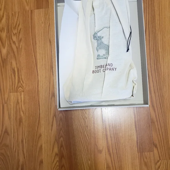 Timberland Black and Brown Winter Boots - Picture 5 of 10